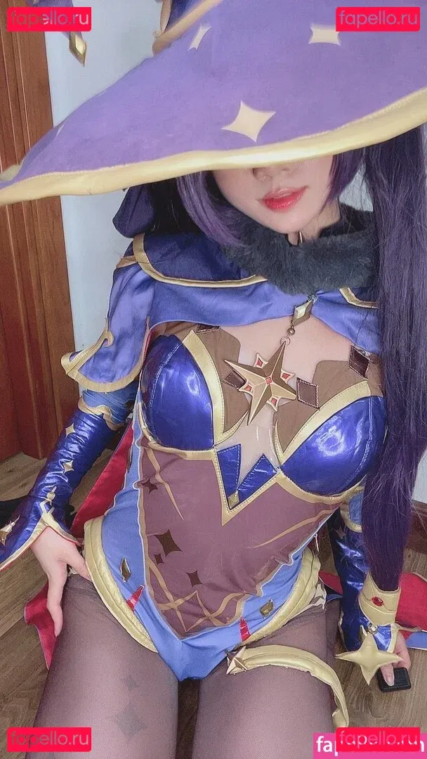 PoppaChan Onlyfans Photo Gallery 