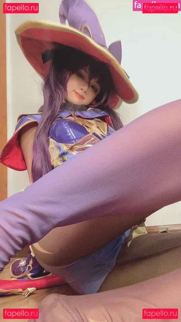 PoppaChan Onlyfans Photo Gallery 