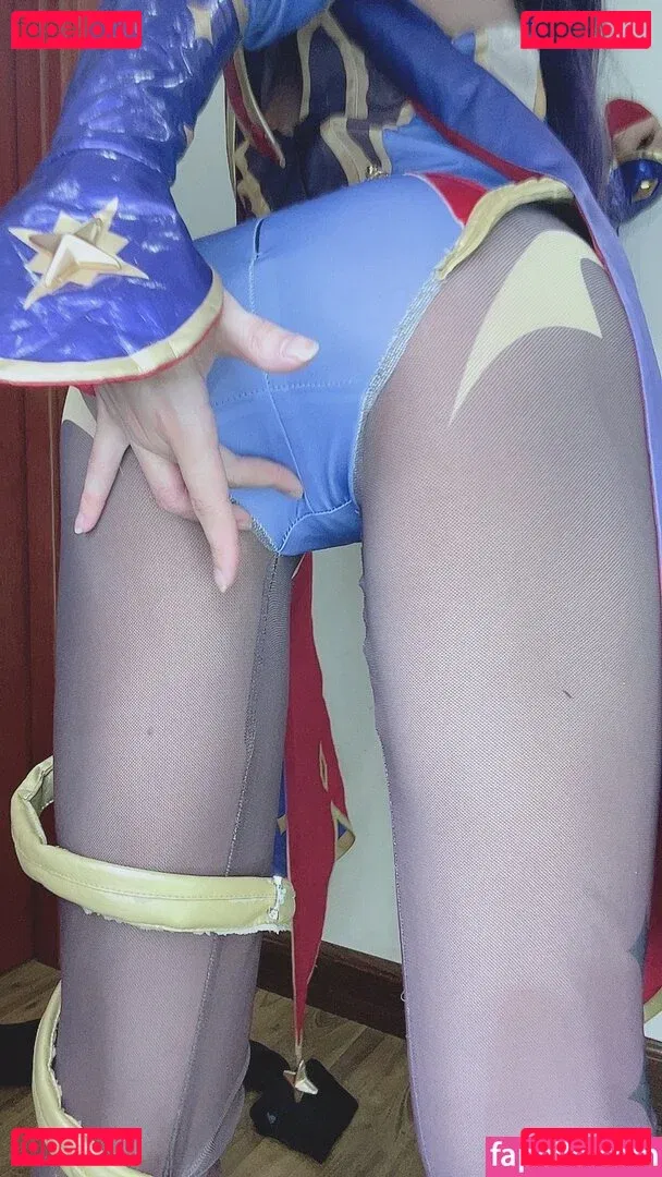 PoppaChan Onlyfans Photo Gallery 