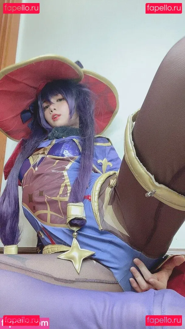 PoppaChan Onlyfans Photo Gallery 