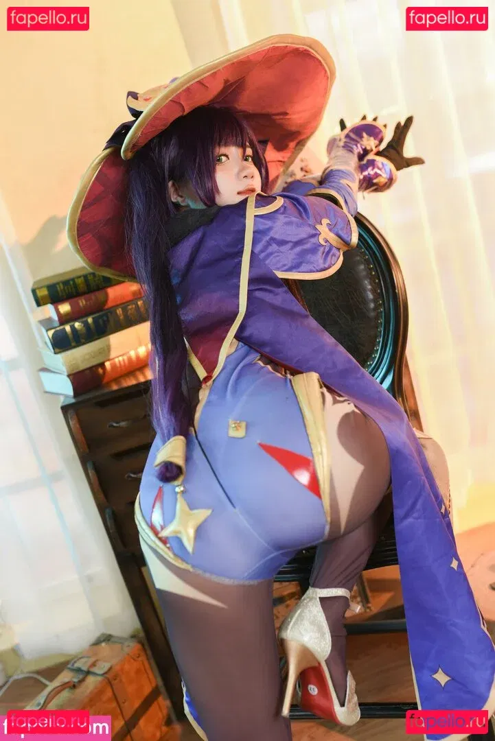 PoppaChan Onlyfans Photo Gallery 