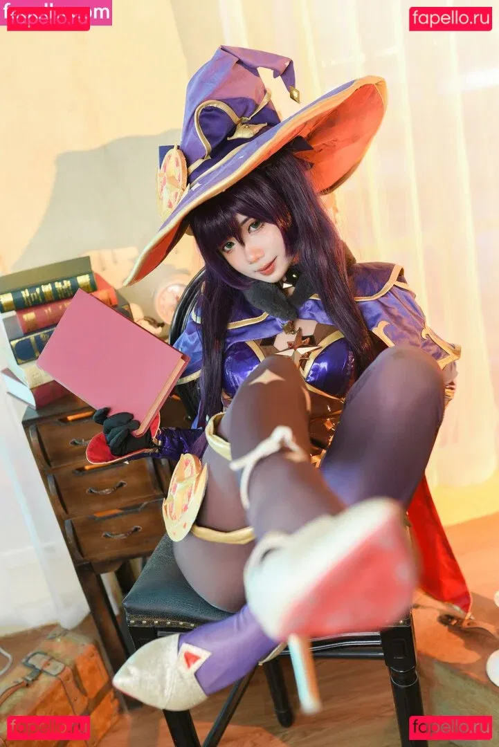 PoppaChan Onlyfans Photo Gallery 