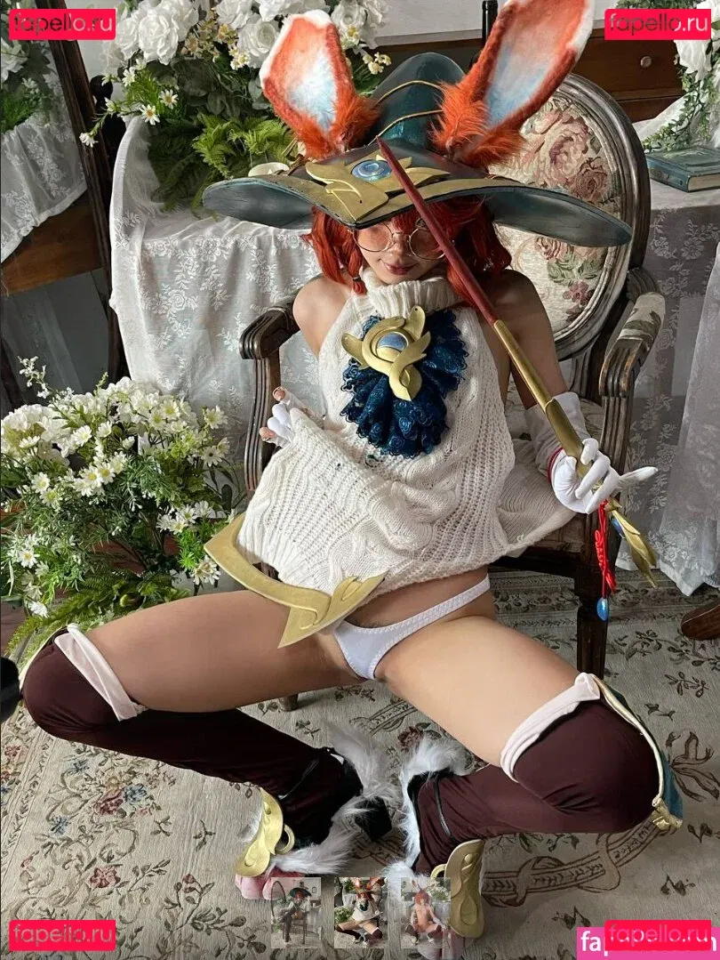 PoppaChan Onlyfans Photo Gallery 