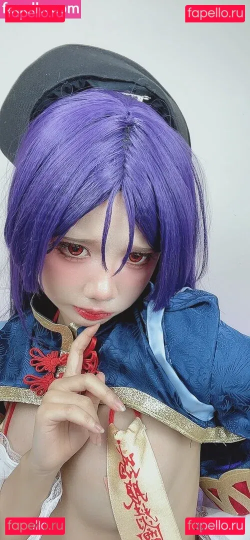 PoppaChan Onlyfans Photo Gallery 