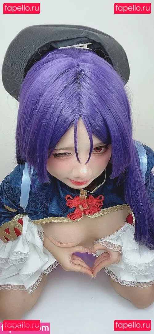 PoppaChan Onlyfans Photo Gallery 