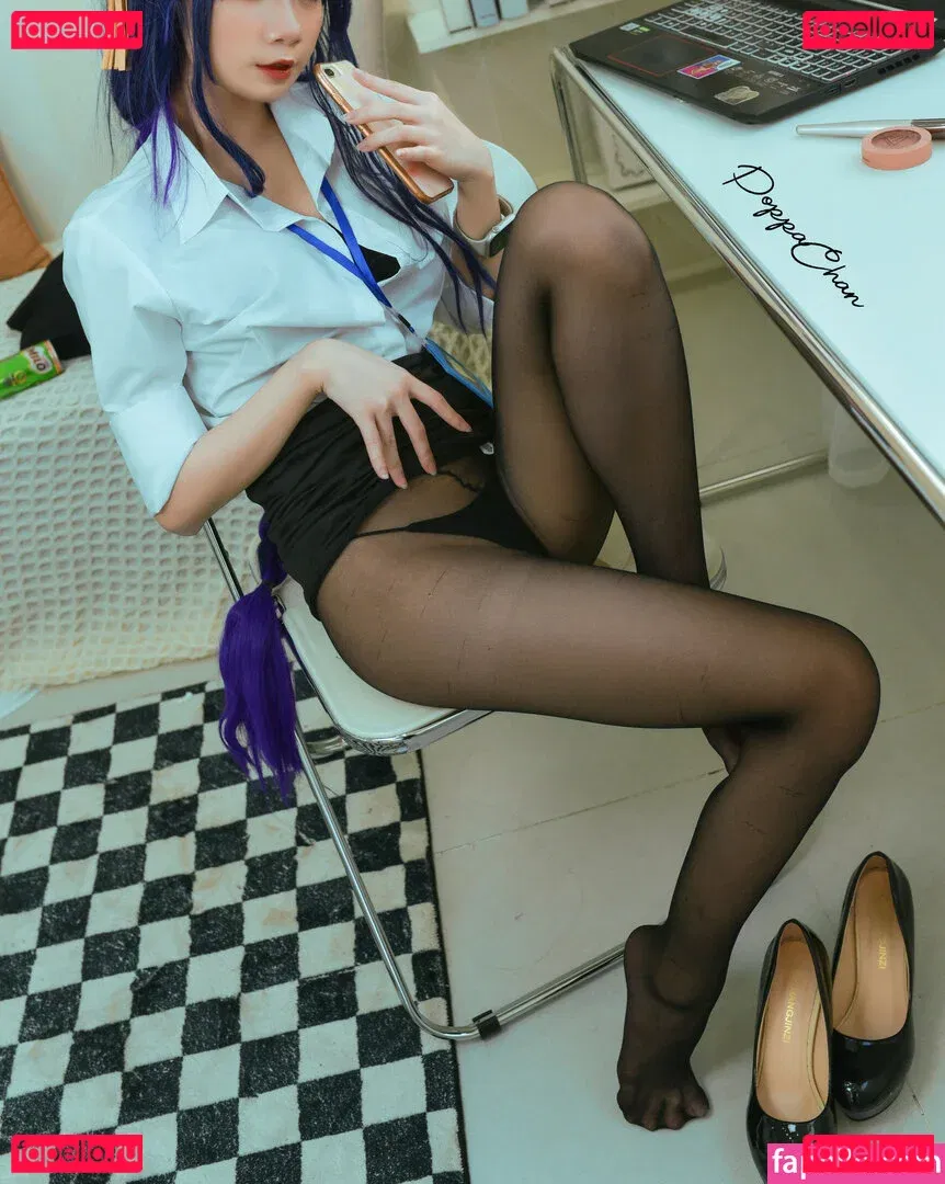 PoppaChan Onlyfans Photo Gallery 