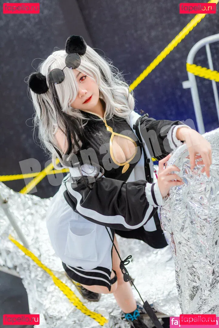 PoppaChan Onlyfans Photo Gallery 