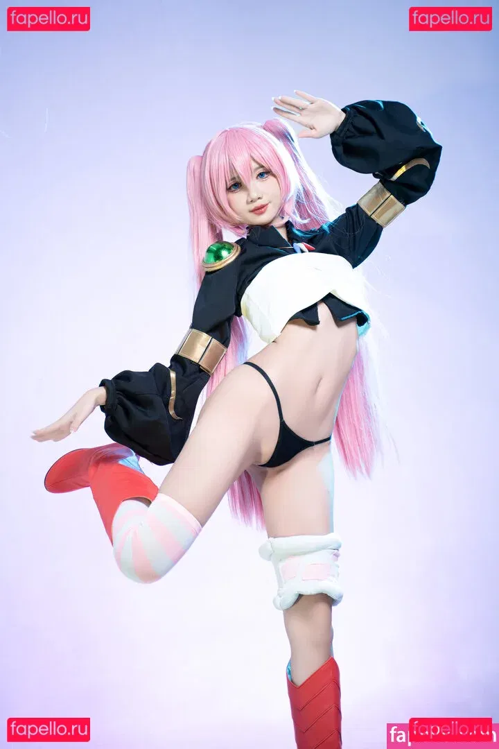 PoppaChan Onlyfans Photo Gallery 