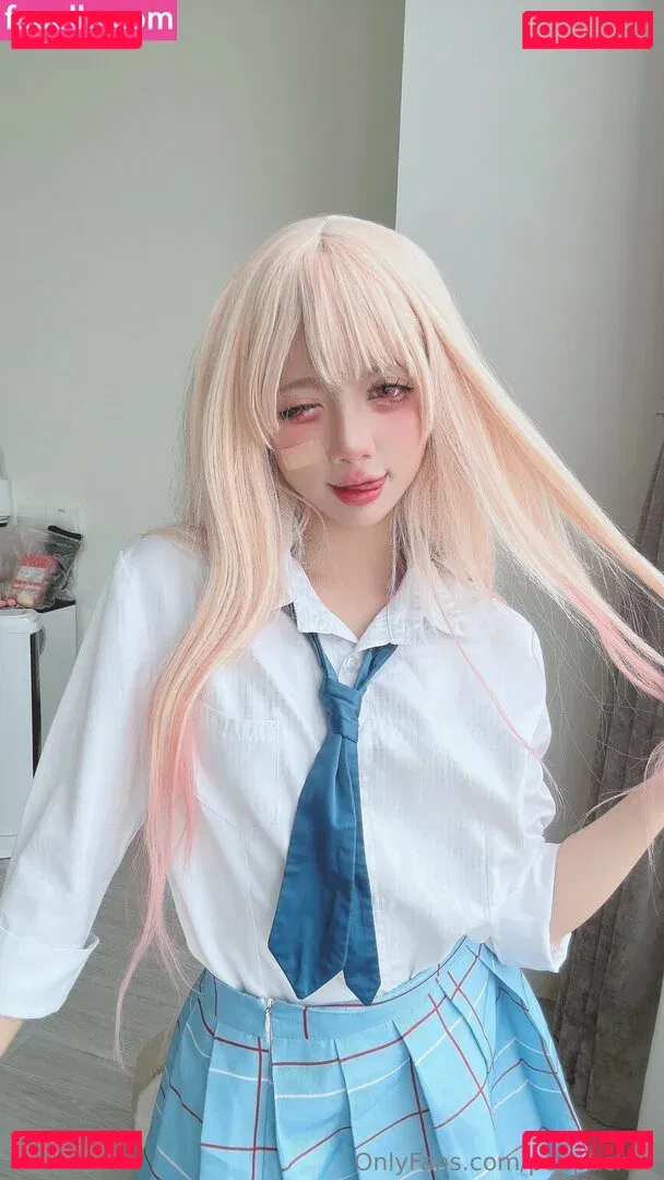 PoppaChan Onlyfans Photo Gallery 