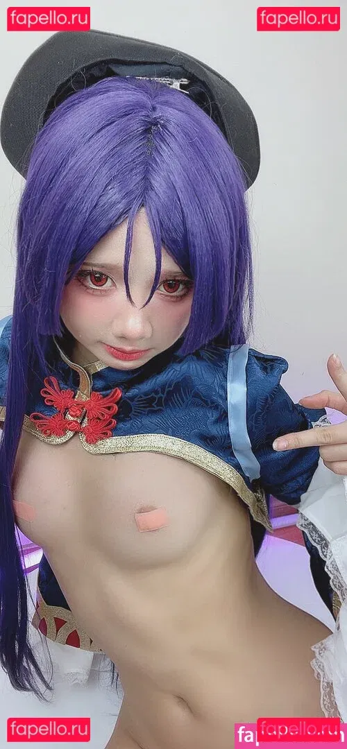 PoppaChan Onlyfans Photo Gallery 