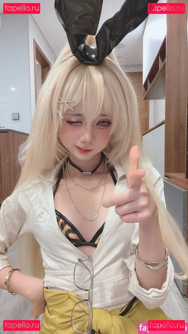 PoppaChan Onlyfans Photo Gallery 