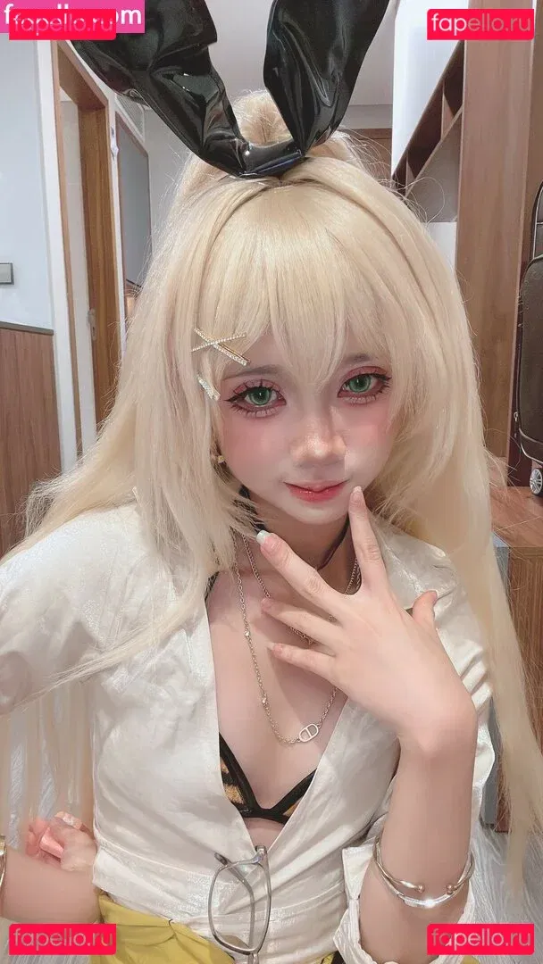 PoppaChan Onlyfans Photo Gallery 