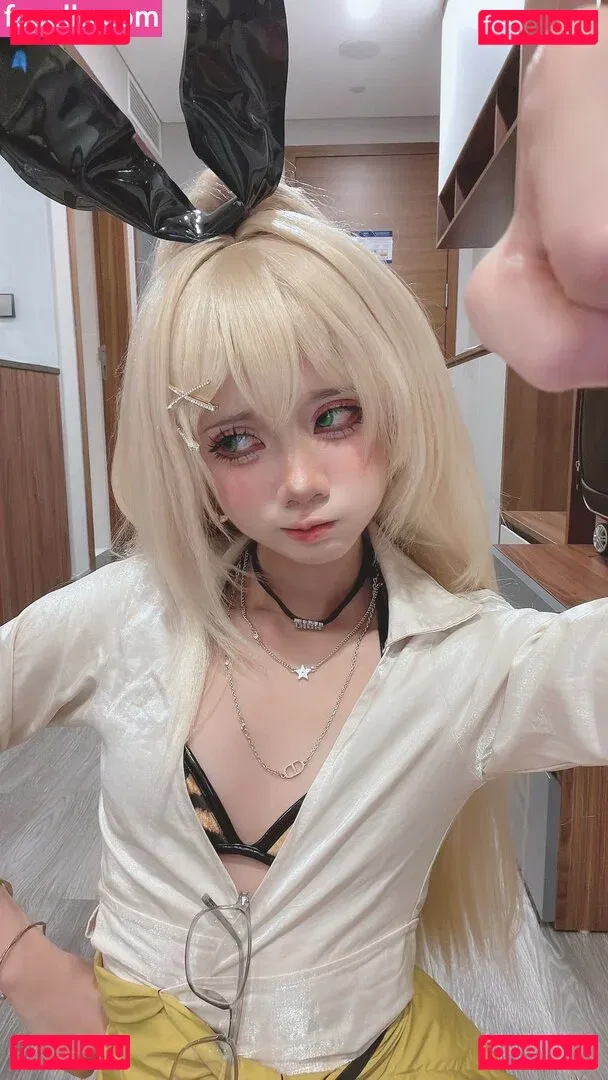 PoppaChan Onlyfans Photo Gallery 