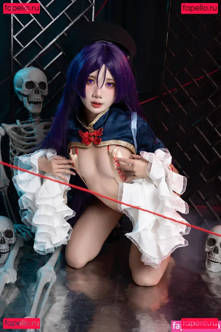 PoppaChan Onlyfans Photo Gallery 