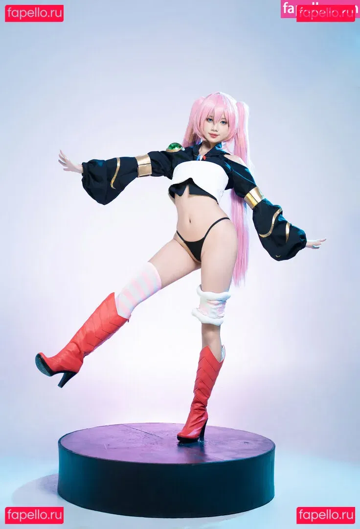 PoppaChan Onlyfans Photo Gallery 