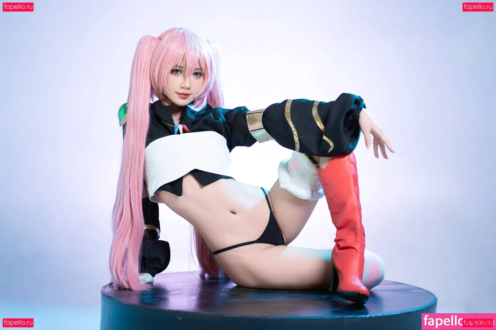 PoppaChan Onlyfans Photo Gallery 