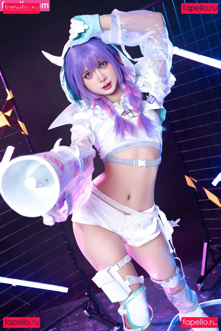 PoppaChan Onlyfans Photo Gallery 