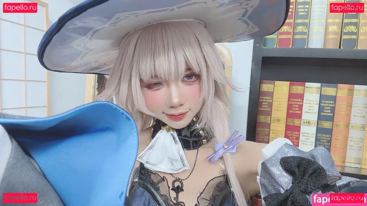 PoppaChan Onlyfans Photo Gallery 