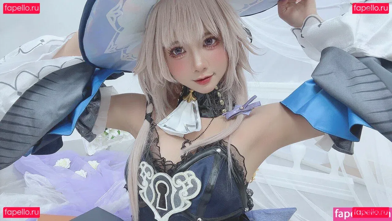 PoppaChan Onlyfans Photo Gallery 