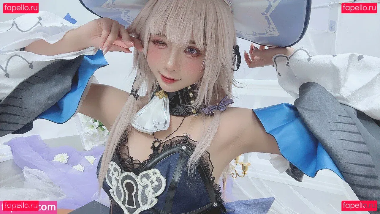 PoppaChan Onlyfans Photo Gallery 