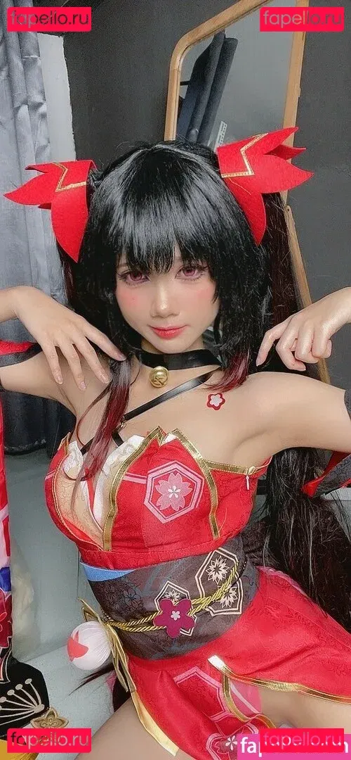 PoppaChan Onlyfans Photo Gallery 