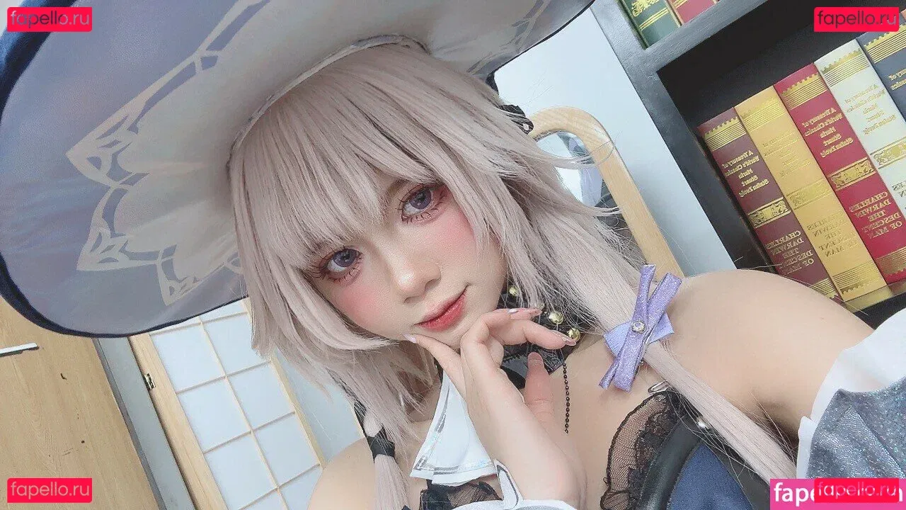 PoppaChan Onlyfans Photo Gallery 