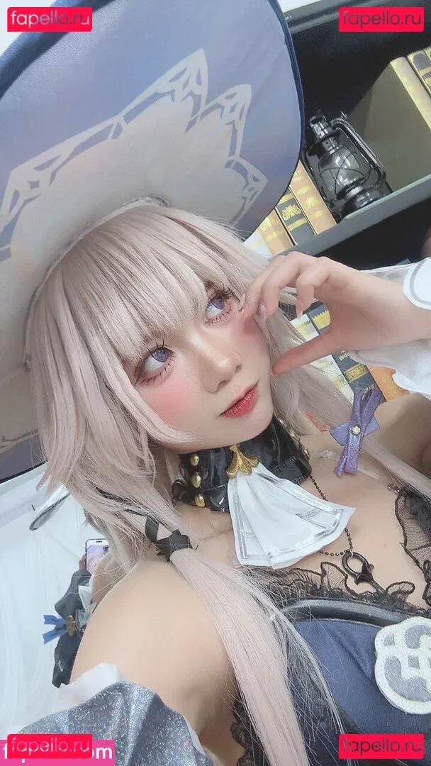 PoppaChan Onlyfans Photo Gallery 