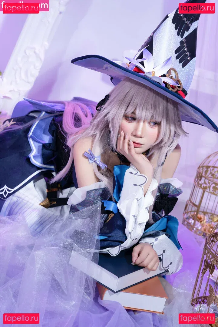 PoppaChan Onlyfans Photo Gallery 