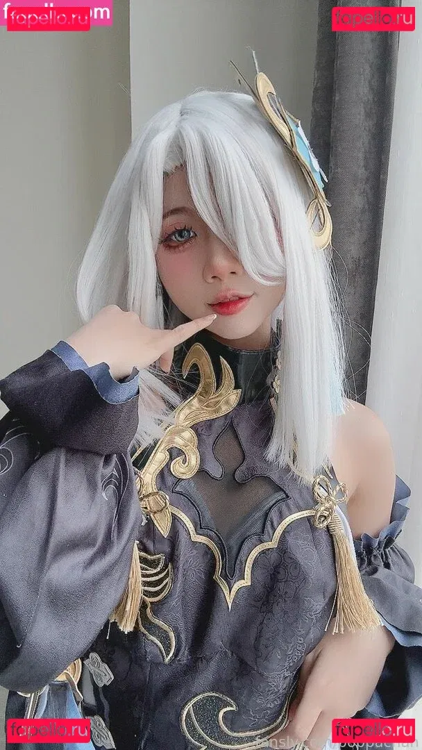 PoppaChan Onlyfans Photo Gallery 