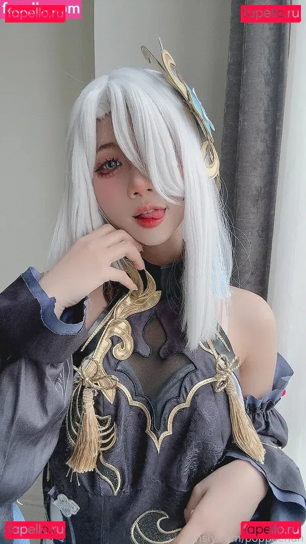 PoppaChan Onlyfans Photo Gallery 