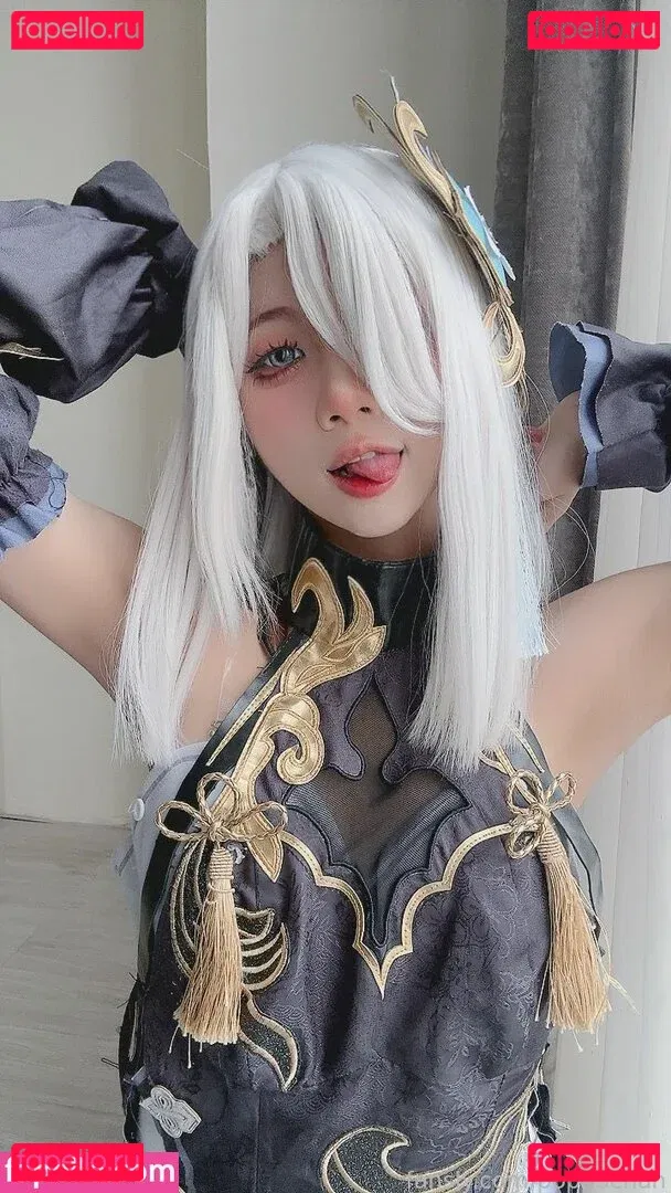 PoppaChan Onlyfans Photo Gallery 