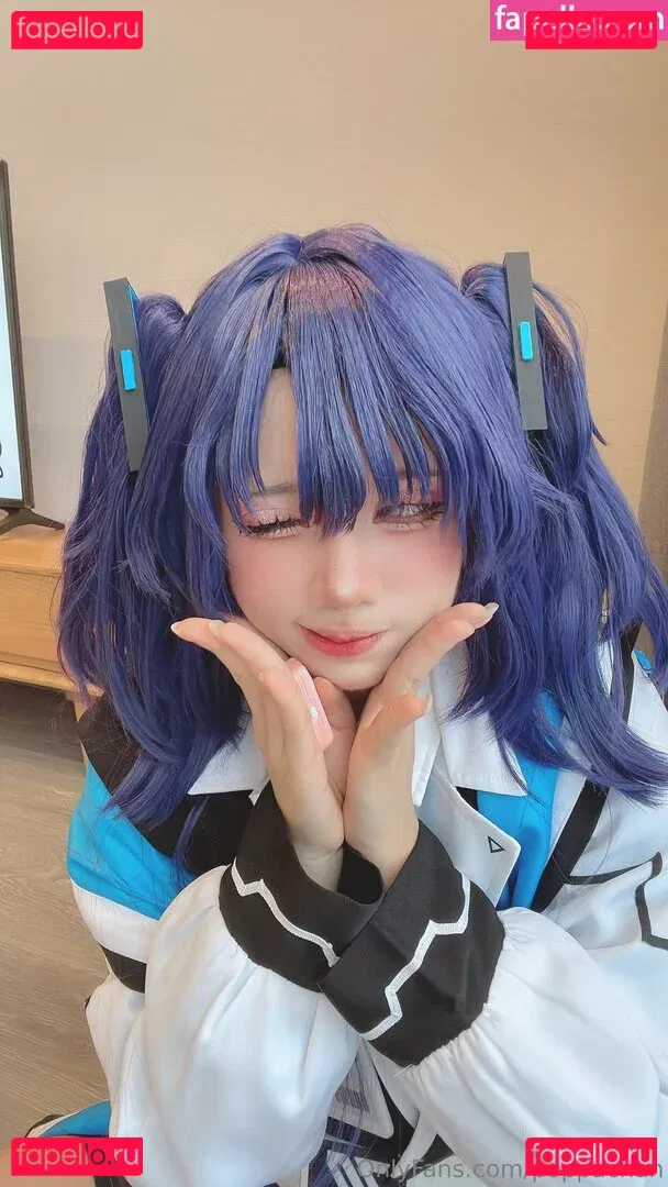 PoppaChan Onlyfans Photo Gallery 