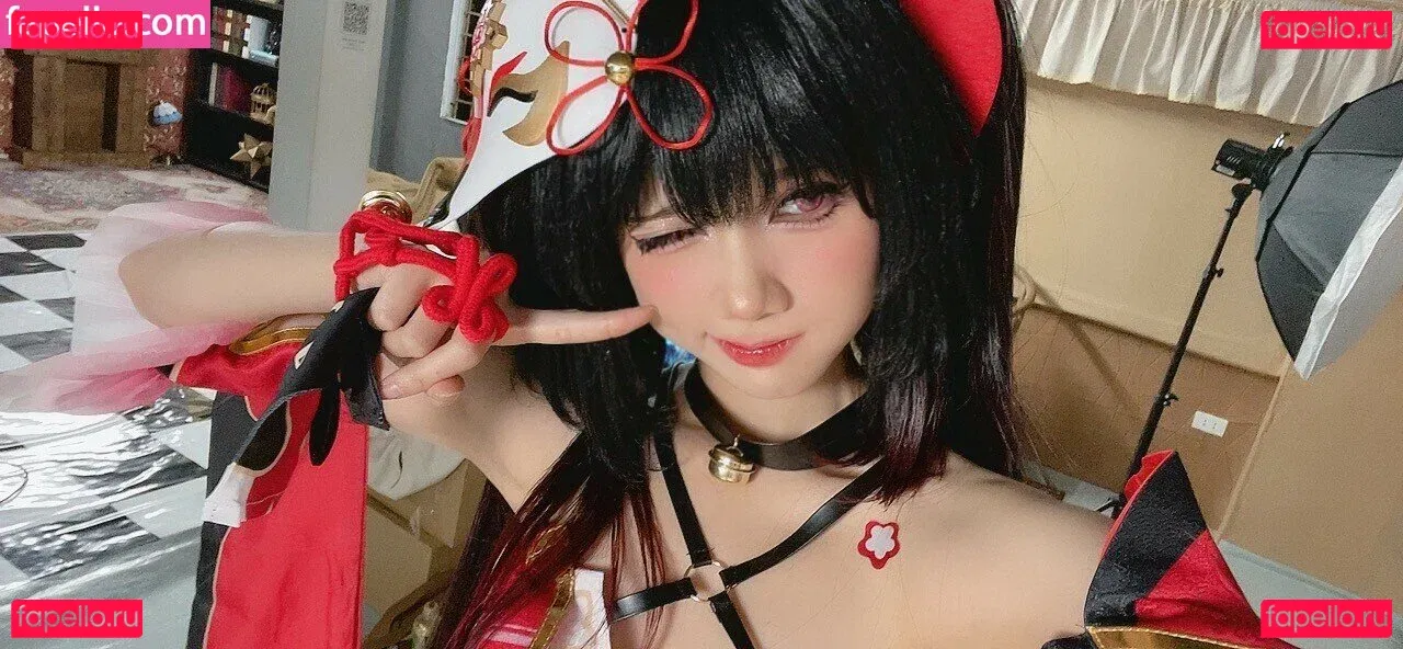 PoppaChan Onlyfans Photo Gallery 