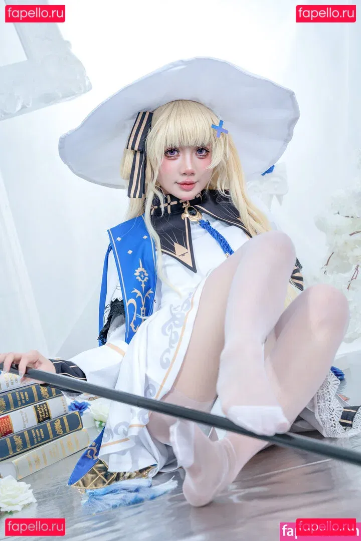 PoppaChan Onlyfans Photo Gallery 