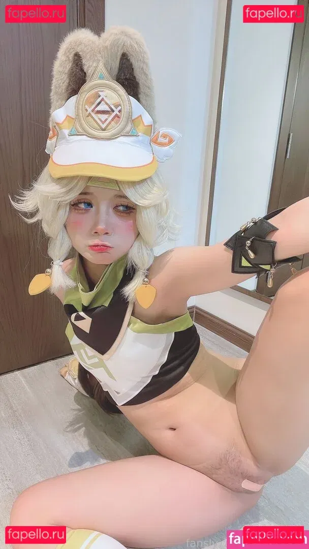 PoppaChan Onlyfans Photo Gallery 