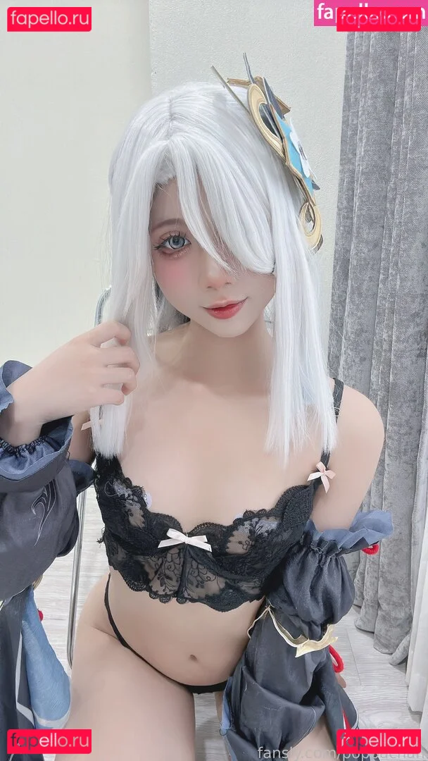 PoppaChan Onlyfans Photo Gallery 