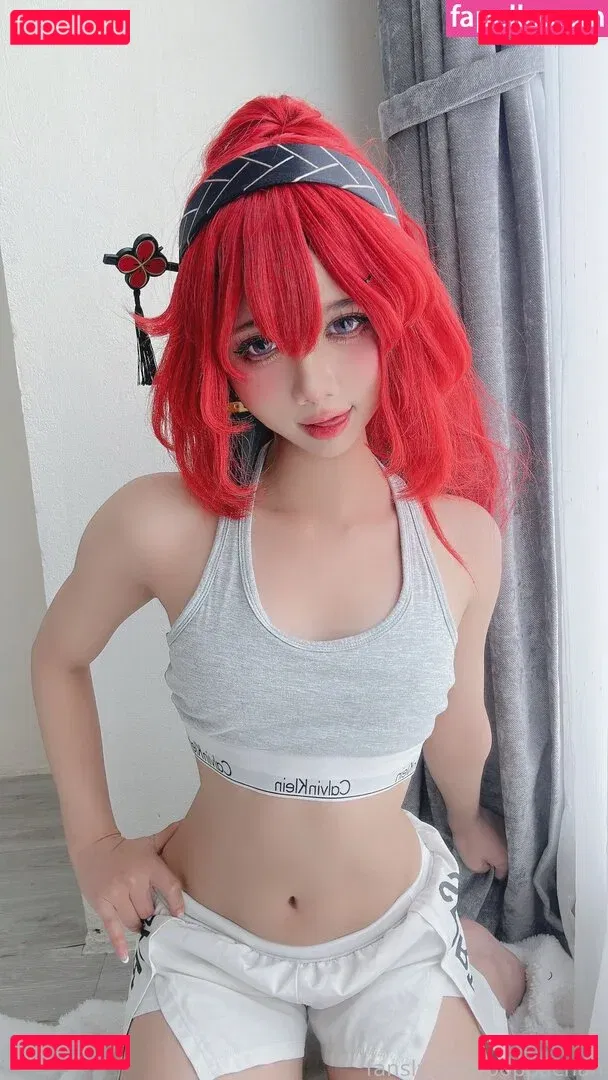 PoppaChan Onlyfans Photo Gallery 