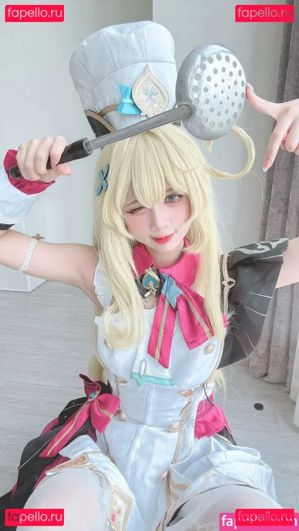 PoppaChan Onlyfans Photo Gallery 