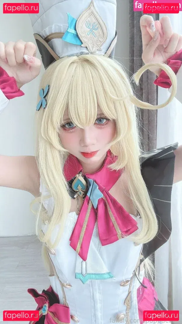 PoppaChan Onlyfans Photo Gallery 