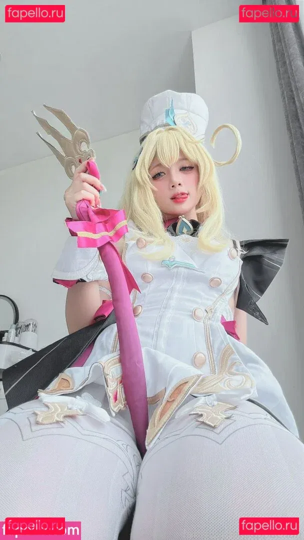 PoppaChan Onlyfans Photo Gallery 