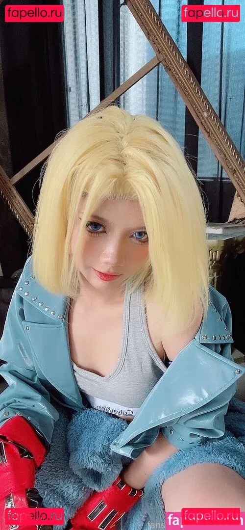 PoppaChan Onlyfans Photo Gallery 