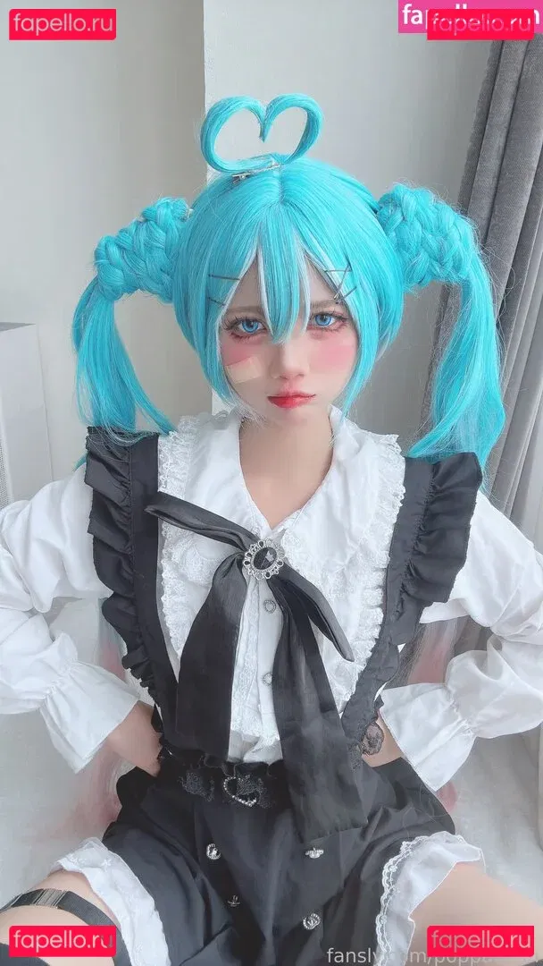 PoppaChan Onlyfans Photo Gallery 