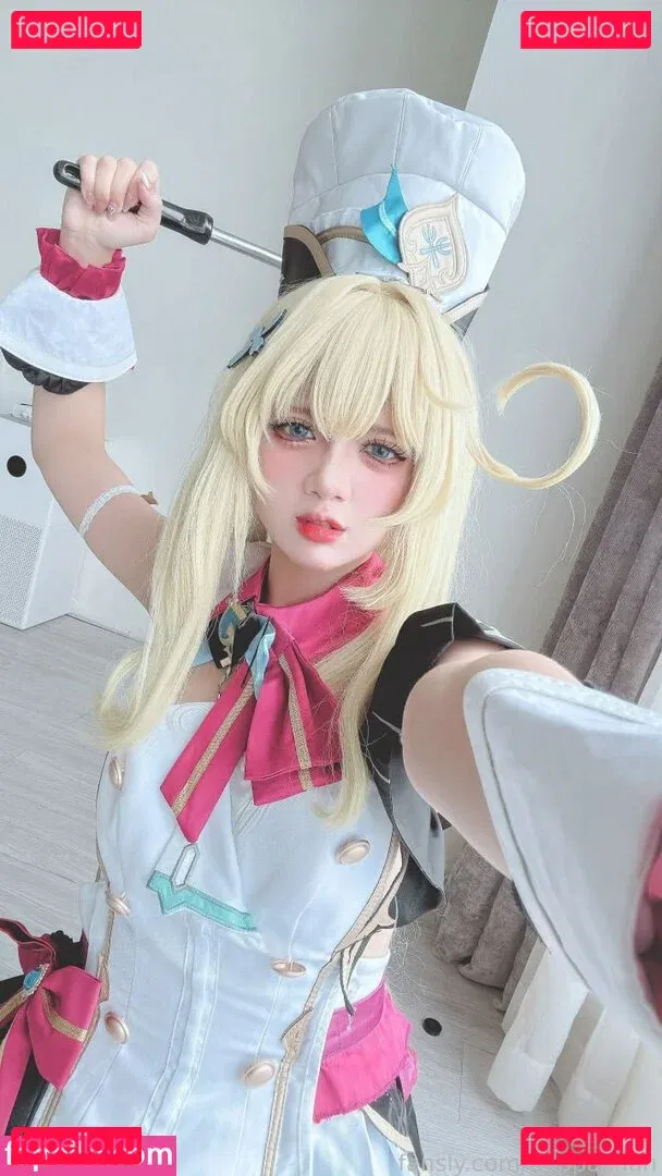 PoppaChan Onlyfans Photo Gallery 