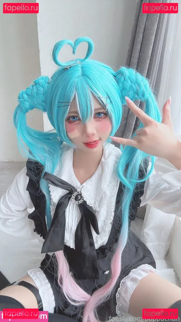 PoppaChan Onlyfans Photo Gallery 