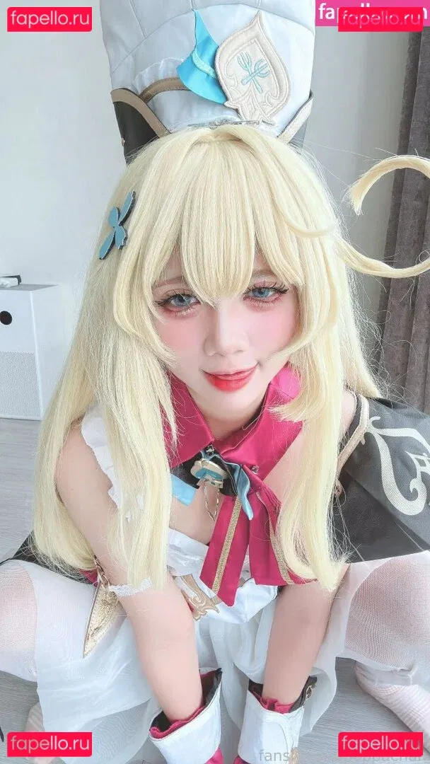 PoppaChan Onlyfans Photo Gallery 