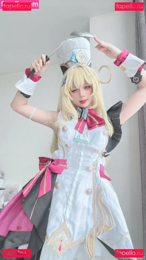 PoppaChan Onlyfans Photo Gallery 