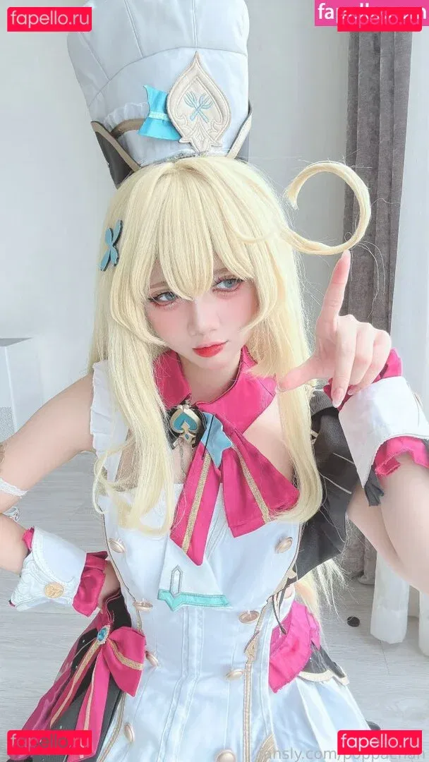 PoppaChan Onlyfans Photo Gallery 