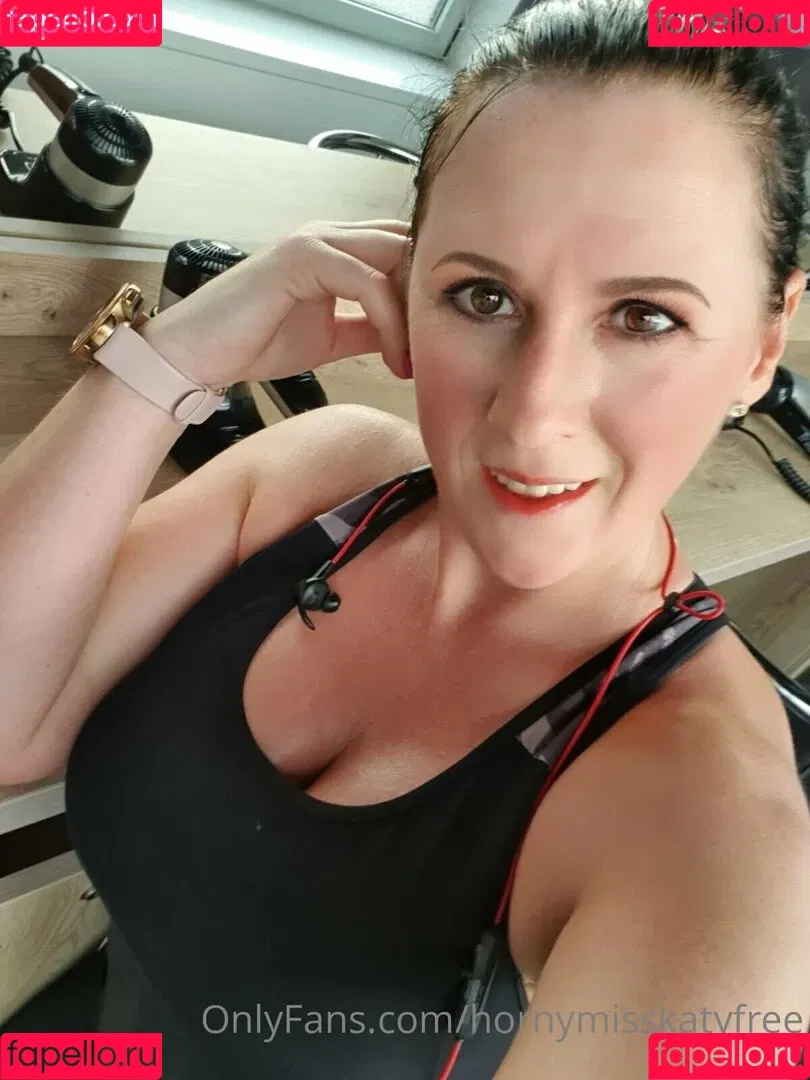 misskatyfree Onlyfans Photo Gallery 