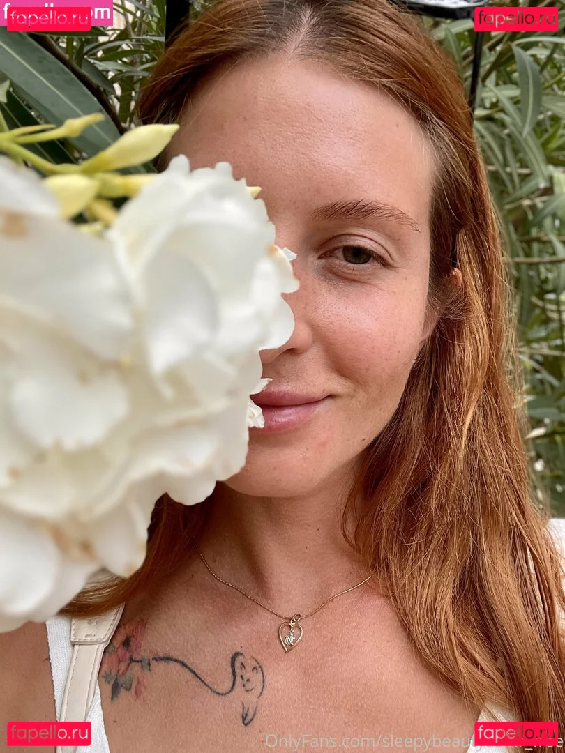 sleepybeautyasmr_free Onlyfans Photo Gallery 