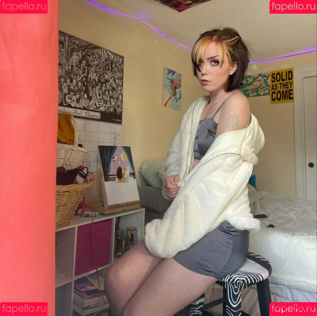 Gwencoc0 Onlyfans Photo Gallery 